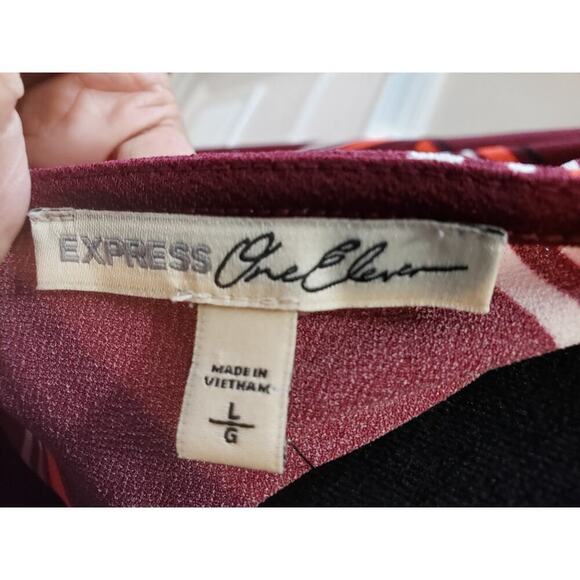 Express Blouse Top Women's Large Red Striped Elastic Waist Long Sleeve V Neck - Picture 3 of 13